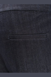 Hevò men’s Torresgarrata blue denim trousers showing dark denim fabric with subtle textured weave and stitched pocket
