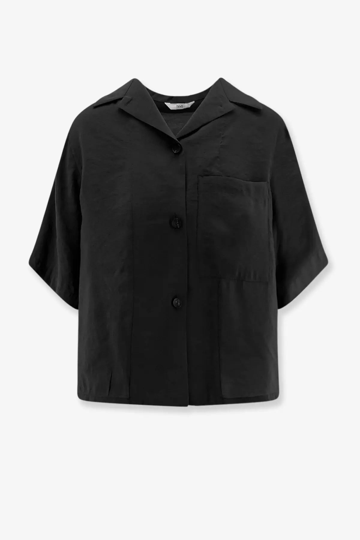 Hevò women’s Novoli black short-sleeved button-up shirt with collar front pockets made from modal blend fabric