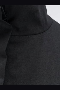 Hevò women’s porto selvaggio wool blend jacket black showing black textured fabric collar detail