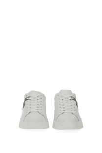 Hogan men’s sneakers H580 white leather with sleek minimalist design and subtle gray stripes along the sides