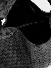 Bottega Veneta Women's Hop Hobo Leather Shoulder Bag Black
