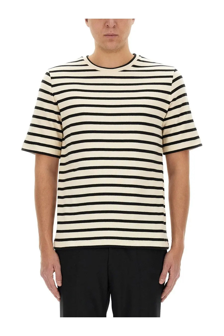Jil sander men’s striped shirt in black and off-white with ribbed crew neckline short sleeves