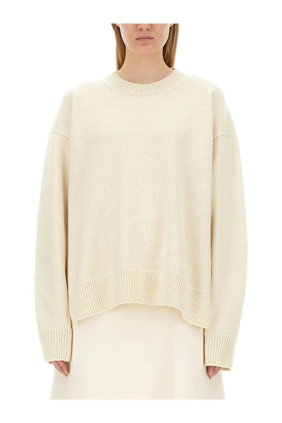 Cream-colored oversized wool sweater with ribbed cuffs and hem from Jil Sander womens collection white