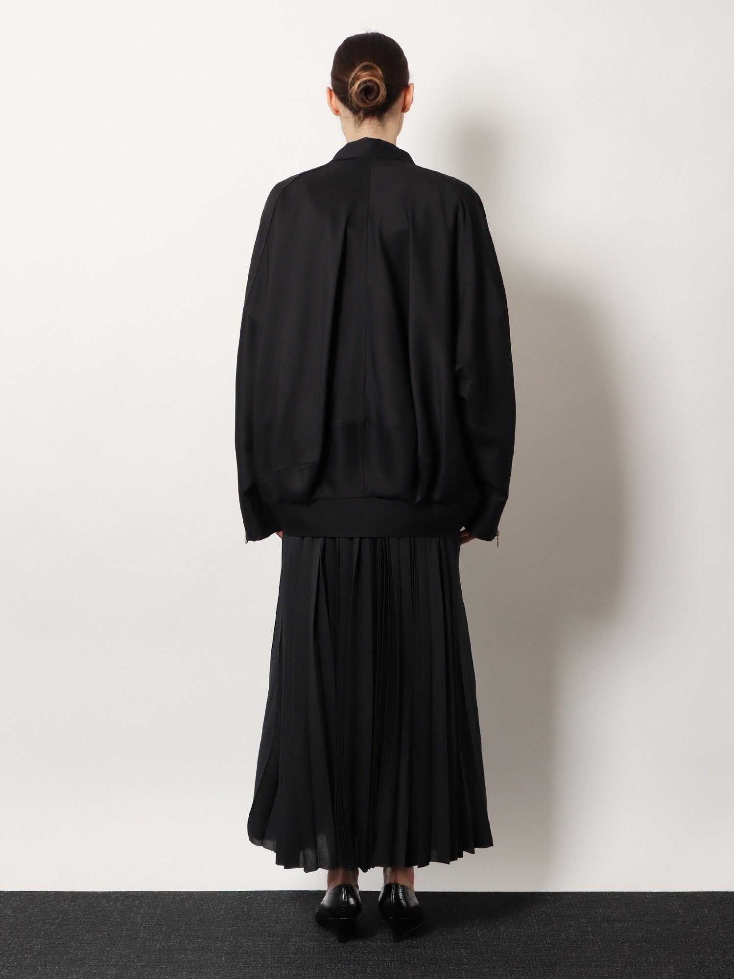 R2W Women's Julio Wool and Silk Jacket Black