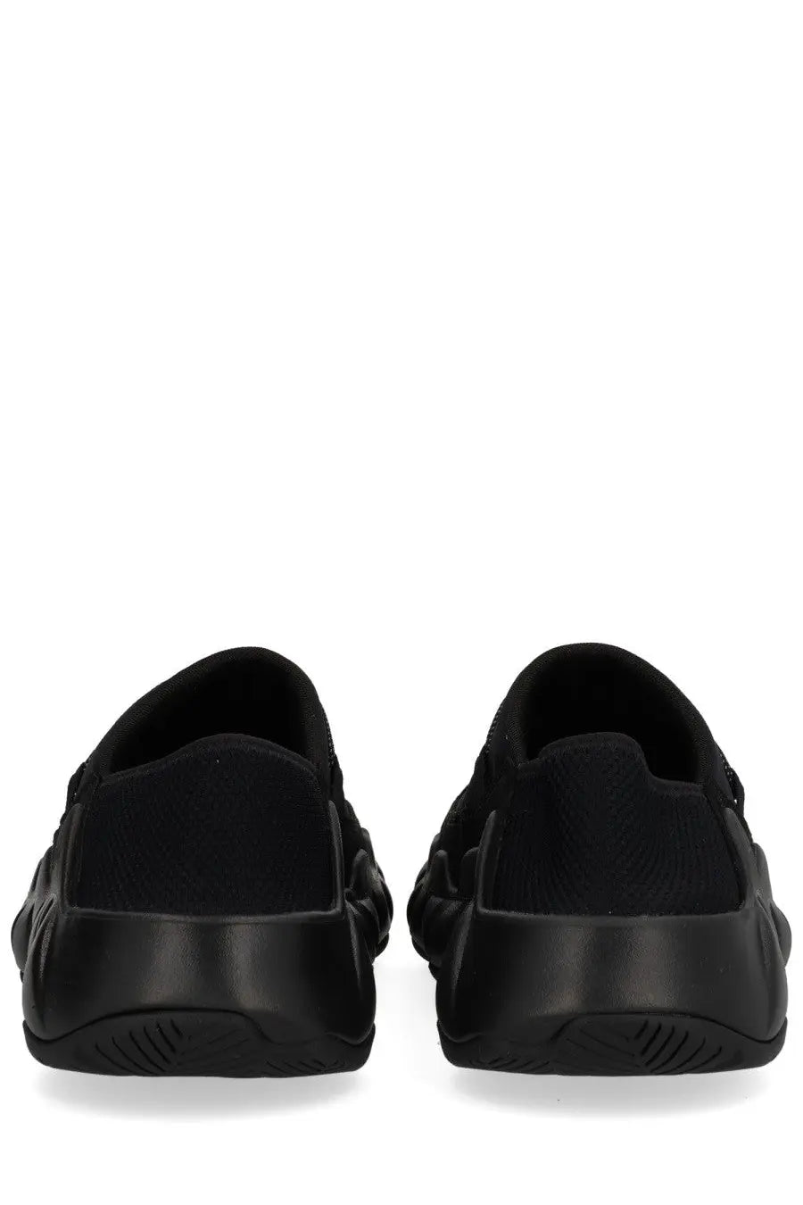 Keen Men's Hypowser Crushback Sneaker Black, view 4