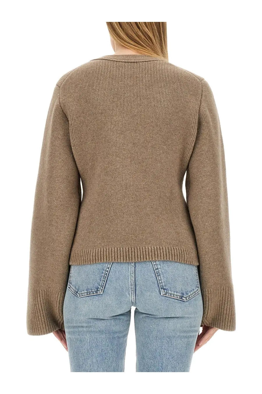 Khaite women’s cardigan scarlet beige cozy camel-colored ribbed knit sweater with long sleeves and relaxed fit