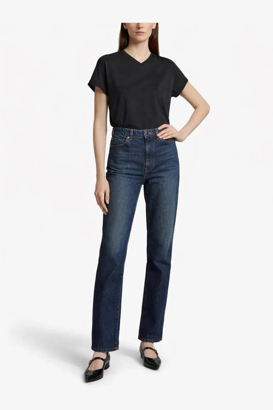 High-waisted dark blue denim jeans with a straight-leg cut from khaite womens collection model danielle blue