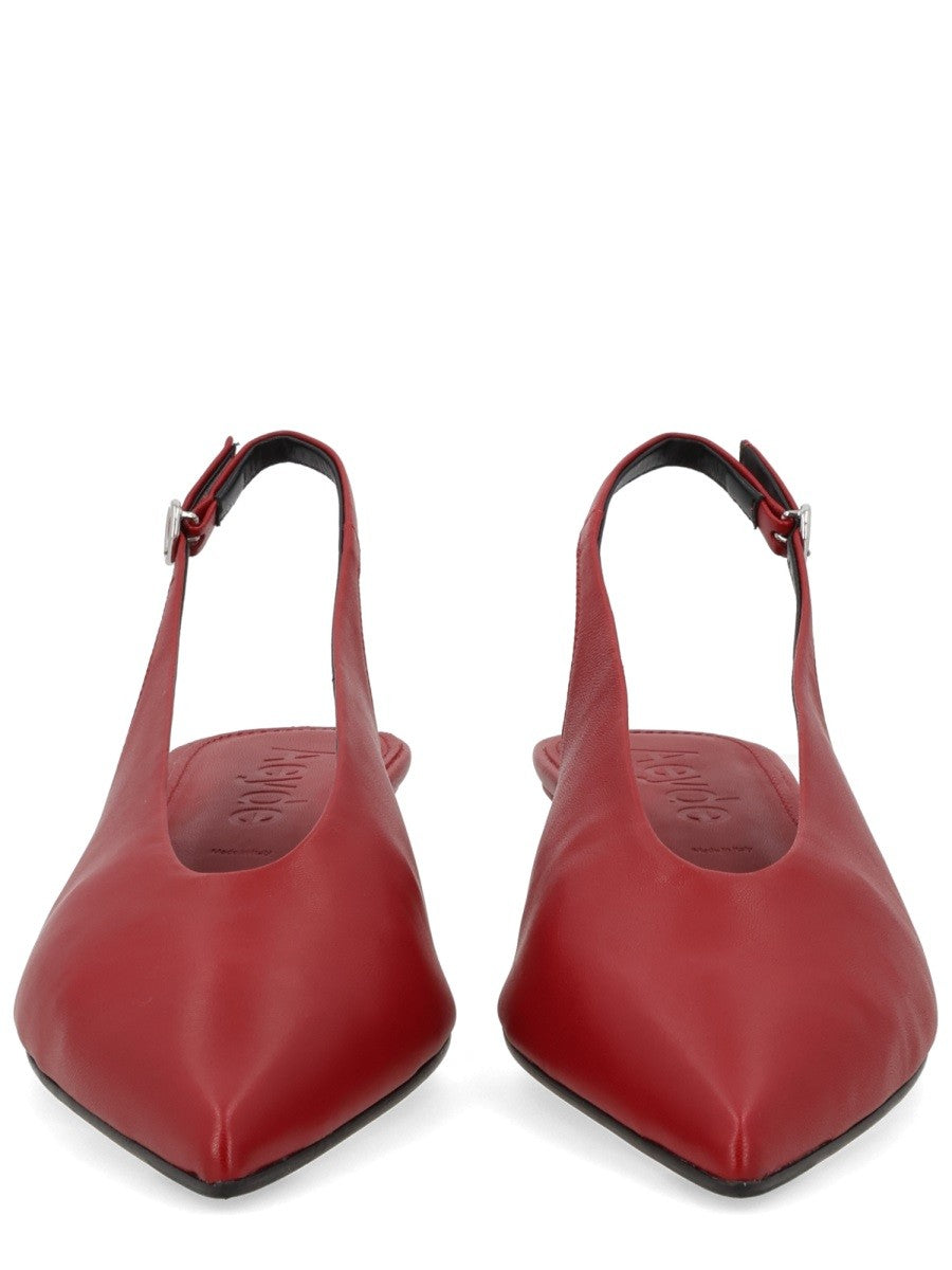 Aeyde Women's Kitten Shoes Red