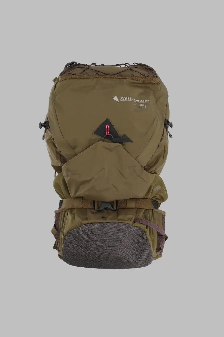 Olive green klättermusen men’s zaino gilling 26l backpack with dark gray mesh base and black webbing straps