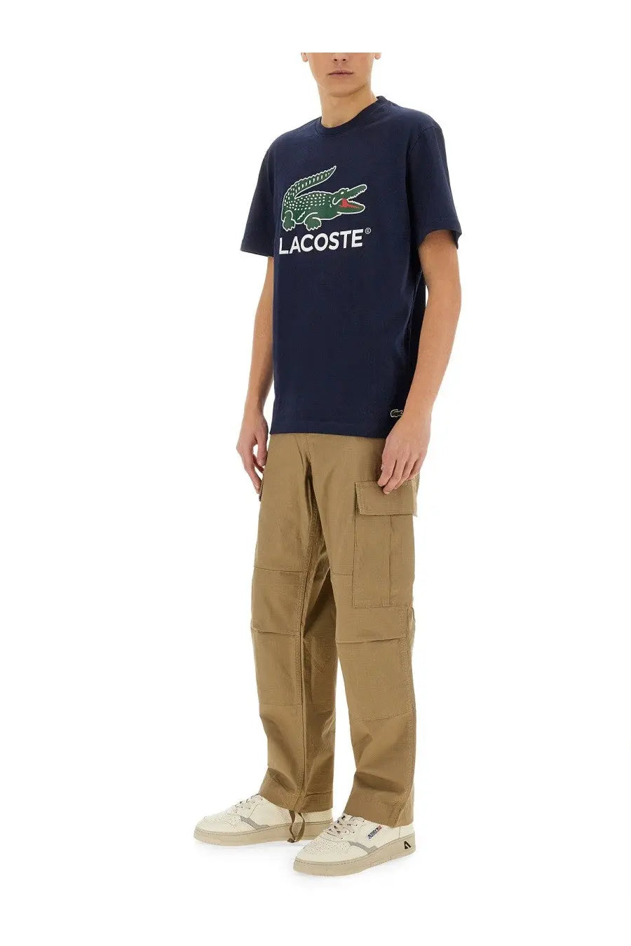 Navy blue lacoste men’s cotton t-shirt featuring a green crocodile logo with white lacoste lettering