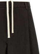 TELA Lake Bermuda Shorts Black, view 3