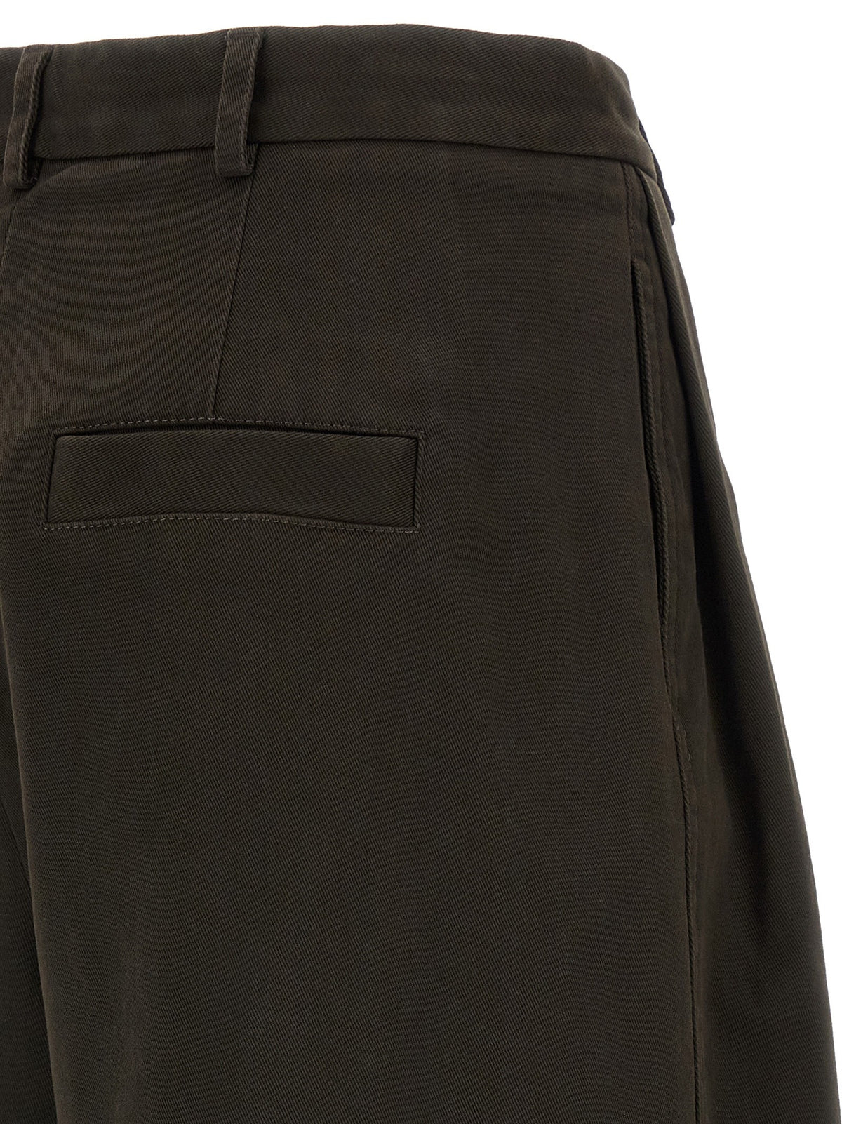 TELA Lake Bermuda Shorts Black, view 4
