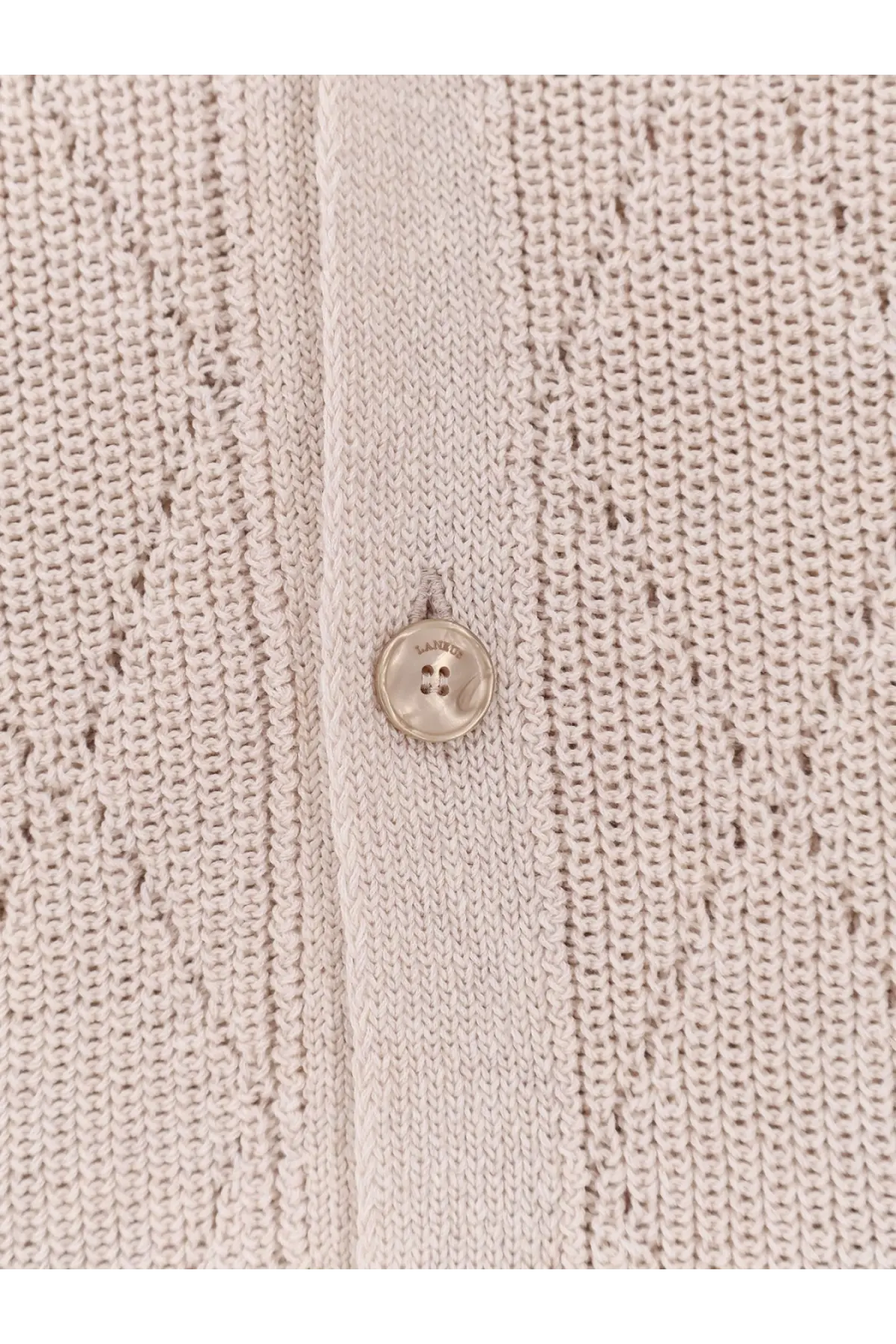 Laneus men’s beige cotton shirt with a beige knitted cardigan featuring a textured pattern and lancro silver button