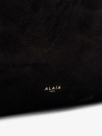 ALAÏA Women's Le Click Pocket Nabuk Shoulder Bag Black