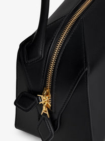 ALAÏA Women's Le Teckel Leather Shoulder Bag Black