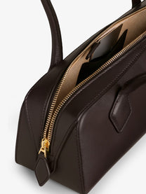 ALAÏA Women's Le Teckel Medium Leather Shoulder Bag Brown