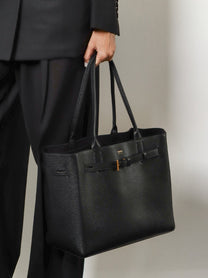 Tom Ford Women's Leather Shoulder Bag Black, view 2