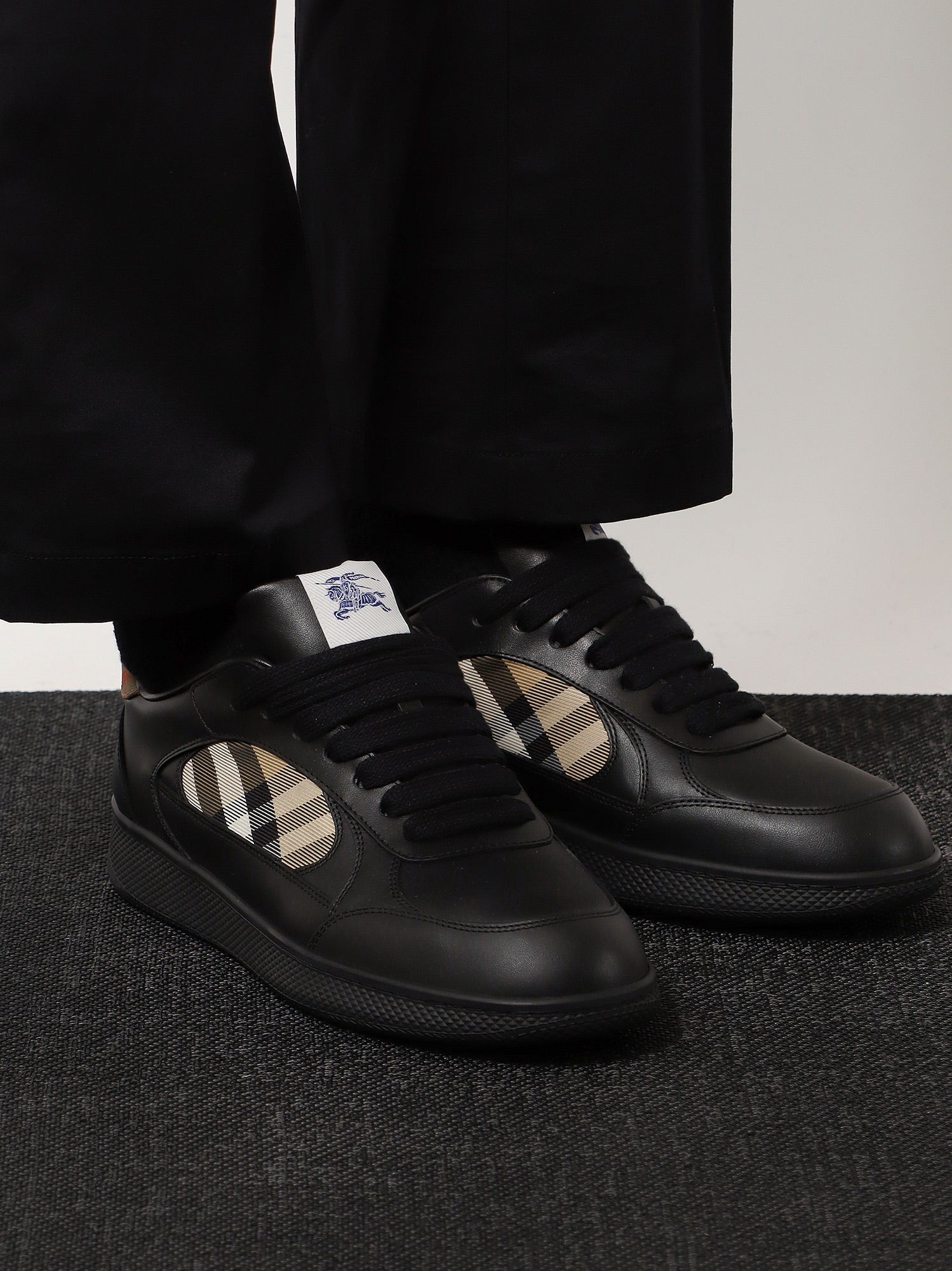 Burberry Men's Leather Sneakers Black