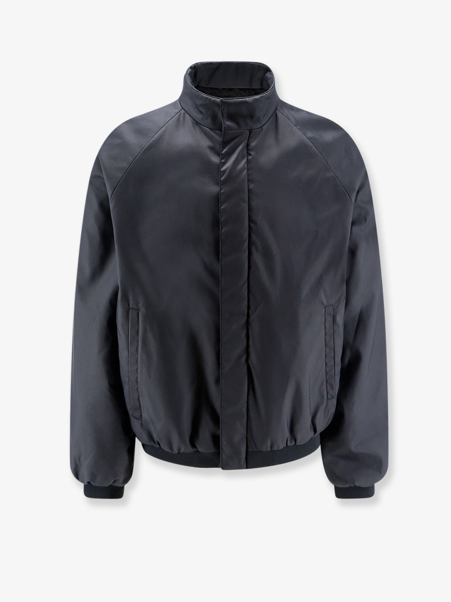 Gucci Men's Lightweight and Compact Nylon Jacket Black