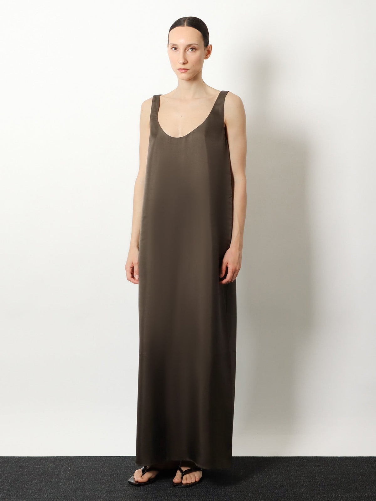 Rohe Women's Long Silk Dress earth