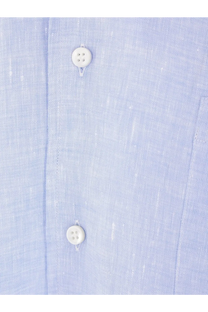 Loro Piana men’s Andrè linen shirt in light blue with white four-hole buttons for a stylish look