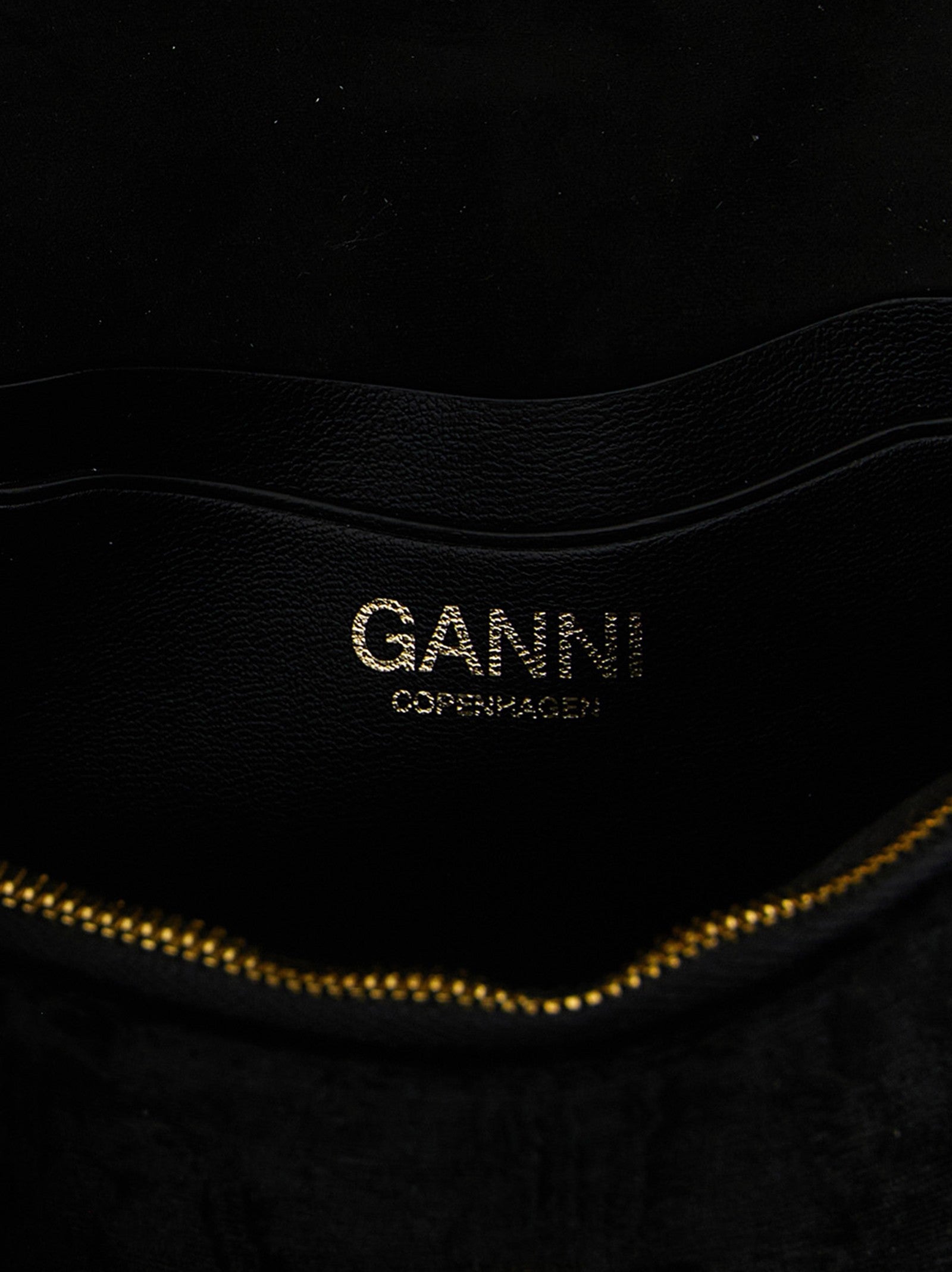 Ganni Lulu Wallet on Chain Black