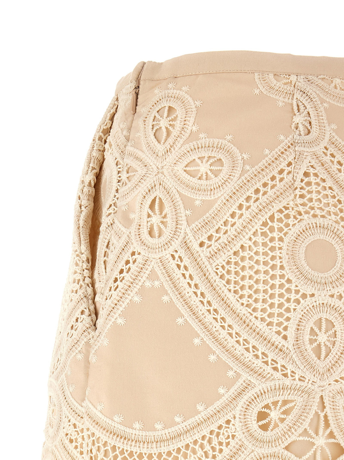 Elie Saab Macramé Embroidery Shorts Beige, view 4