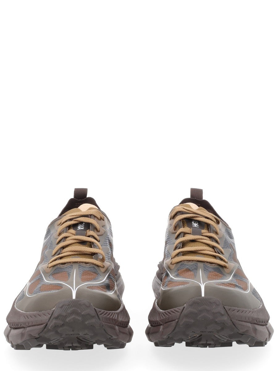 Hoka Unisex Mafate Speed Lite Sneaker Brown