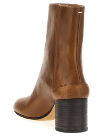 MAISON MARGIELA - MAISON MARGIELA - ’Tabi’ ankle boots - Women’s Shoes