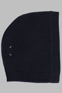 Maison margiela men’s black knitted beanie with ribbed edge and white stitch marks in wool material