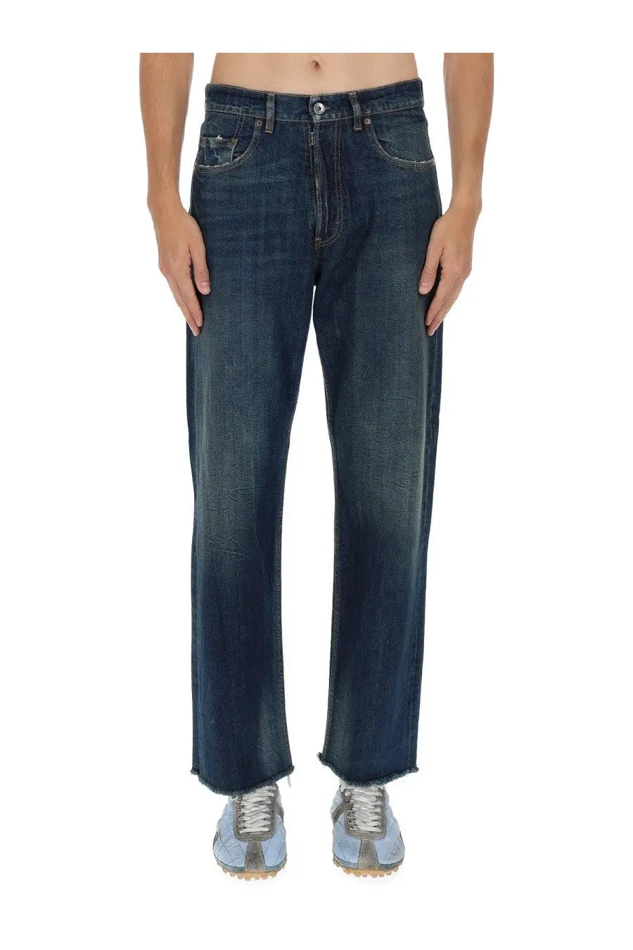 Maison Margiela men’s dark indigo straight-leg denim jeans with frayed hems and five-pocket design in blue