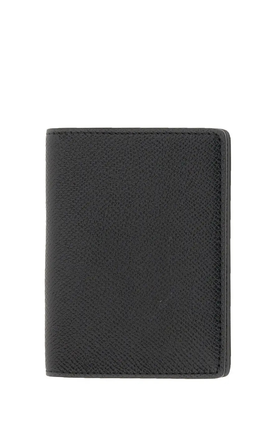 Maison Margiela men’s Portacarte bi fold black wallet made of textured leather with precise stitching along edges
