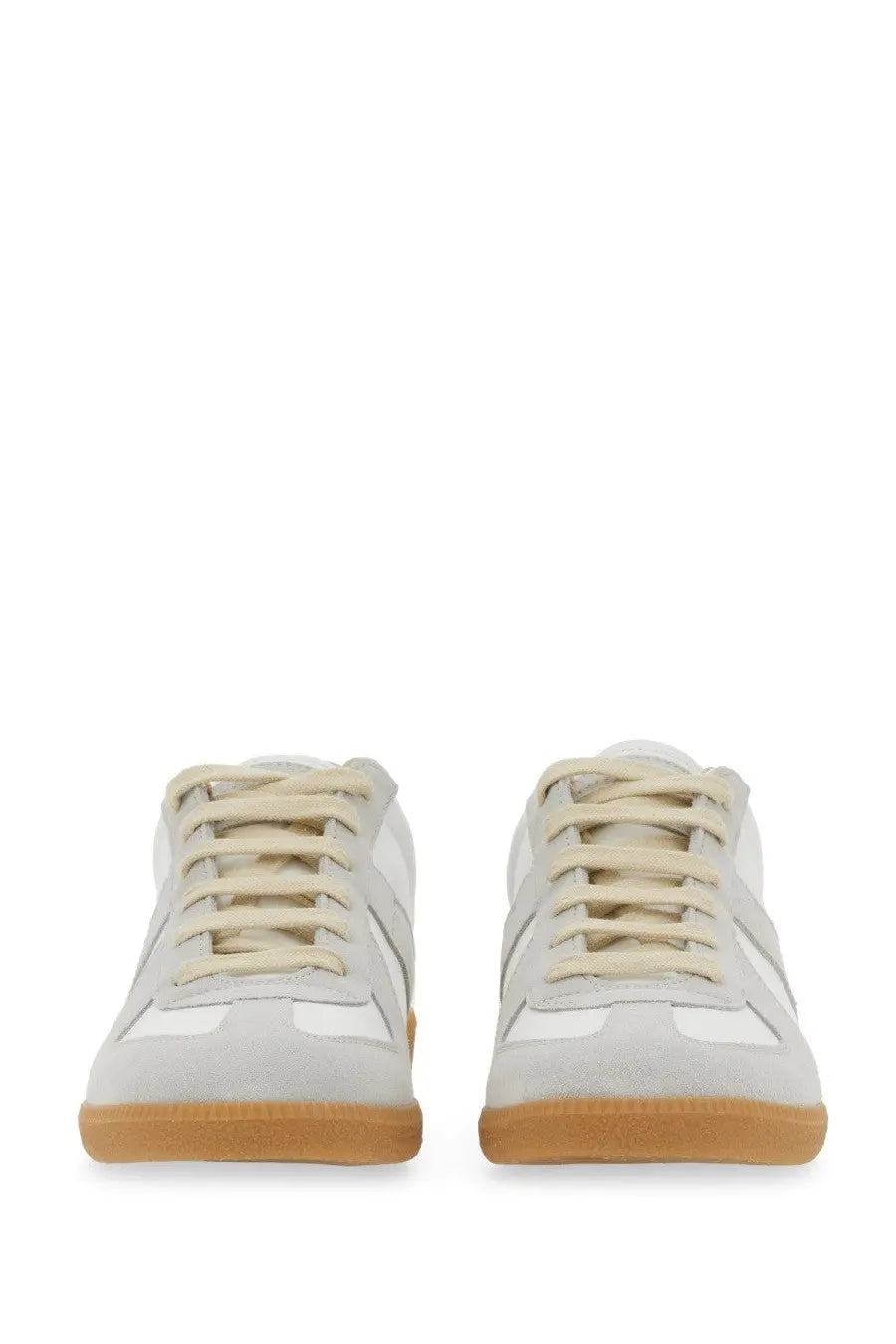 Maison margiela men’s replica sneaker in white with beige suede and tan rubber sole for casual wear