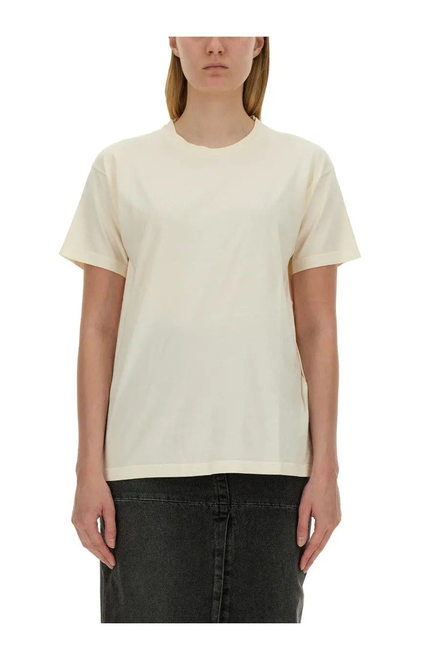 Maison Margiela women’s pink jersey shirt in cream color with a minimalist cotton fabric and relaxed fit crew neckline