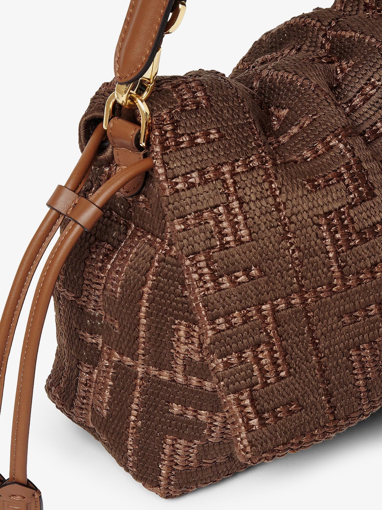 Fendi Women's Mamma Baguette Medium Raffia Handbag SELLIER+OS