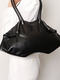 Alexander McQueen Women's Manta Leather Shoulder Bag Black