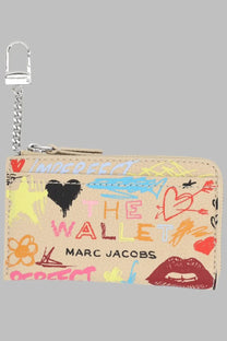 Beige marc jacobs women’s portafoglio wallet with colorful graffiti-style artwork and silver chain clasp