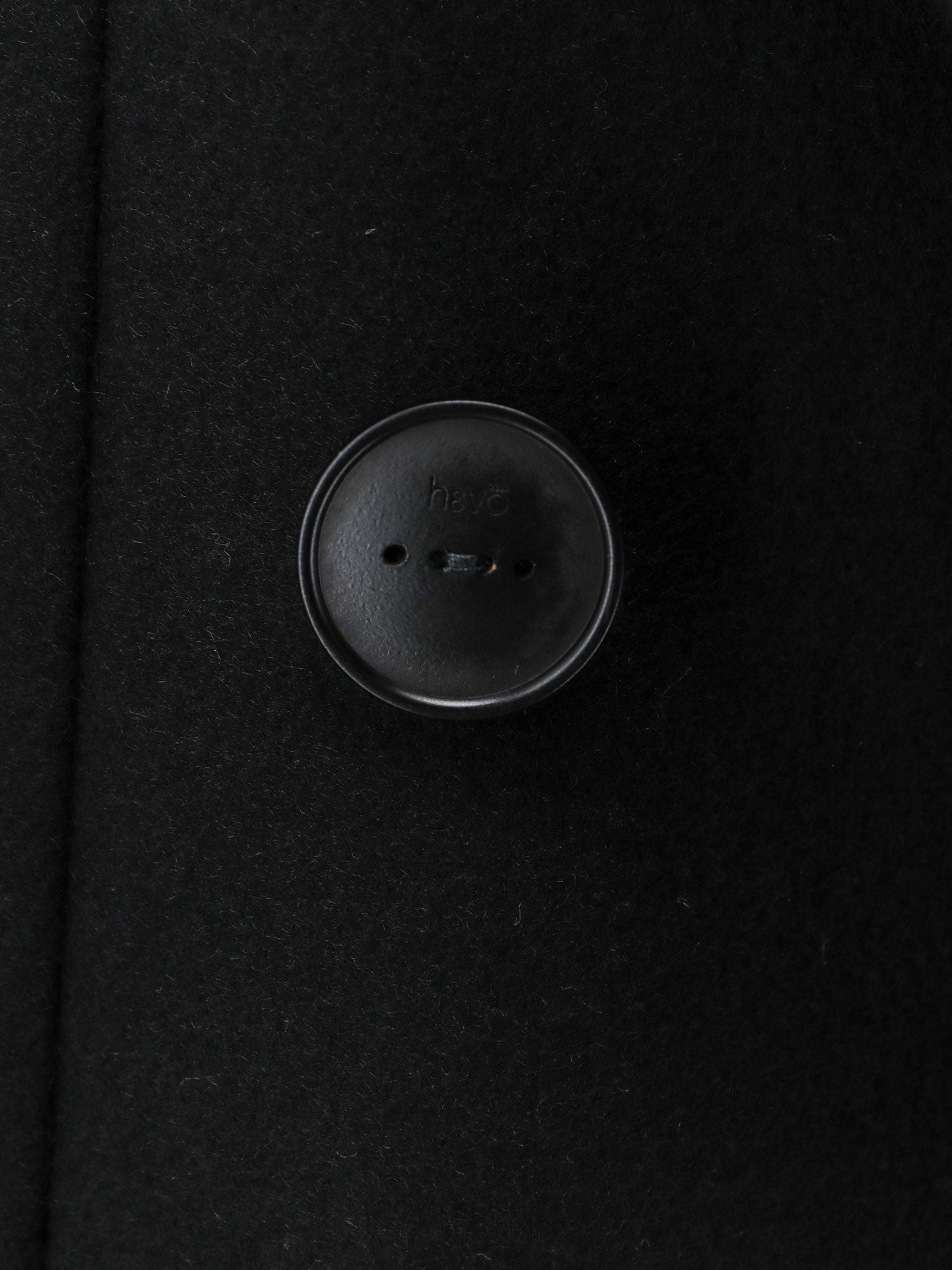 Hevò Women's Martinafranca Wool Blend Coat Black