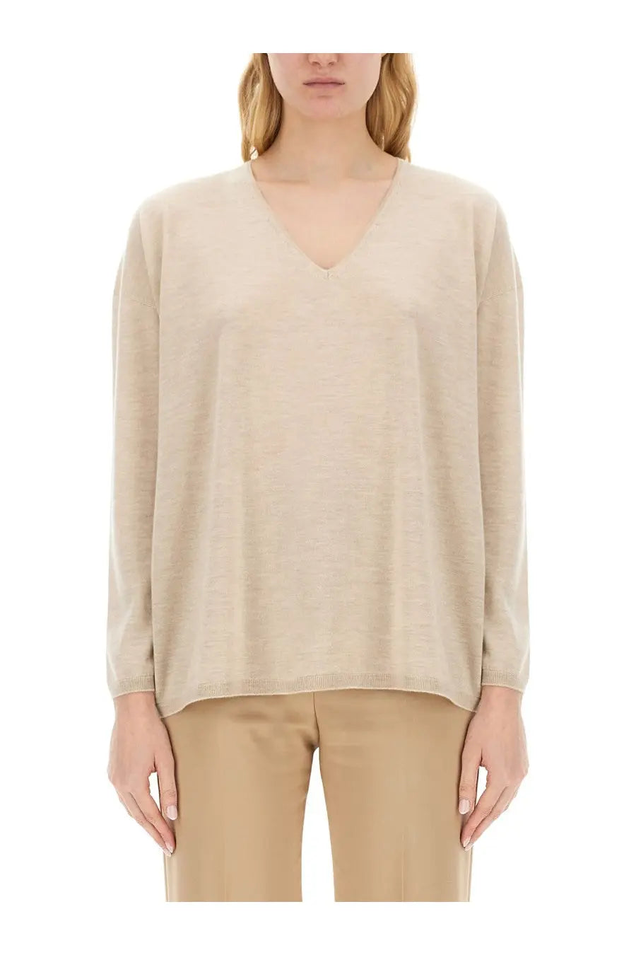 Max mara women’s arrow jersey beige v neck long sleeved knit sweater in soft beige wool blend
