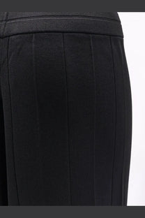 Max Mara women’s Lama black pleated trousers in viscose blend with smooth structured fabric and vertical seams