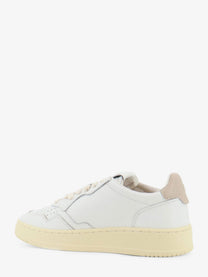 AUTRY Women's Medalist Leather Sneakers White