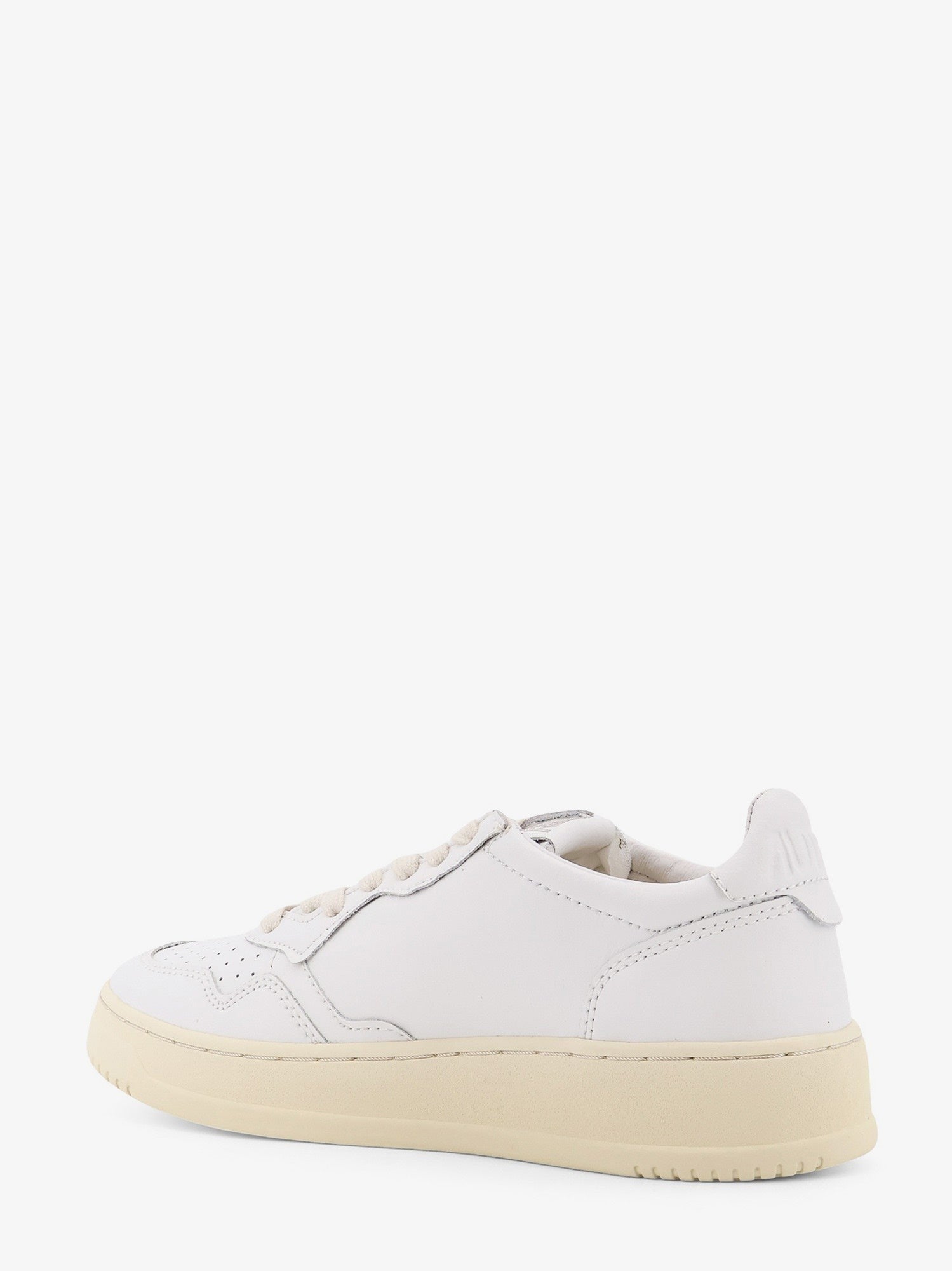 AUTRY Women's Medalist Leather Sneakers White