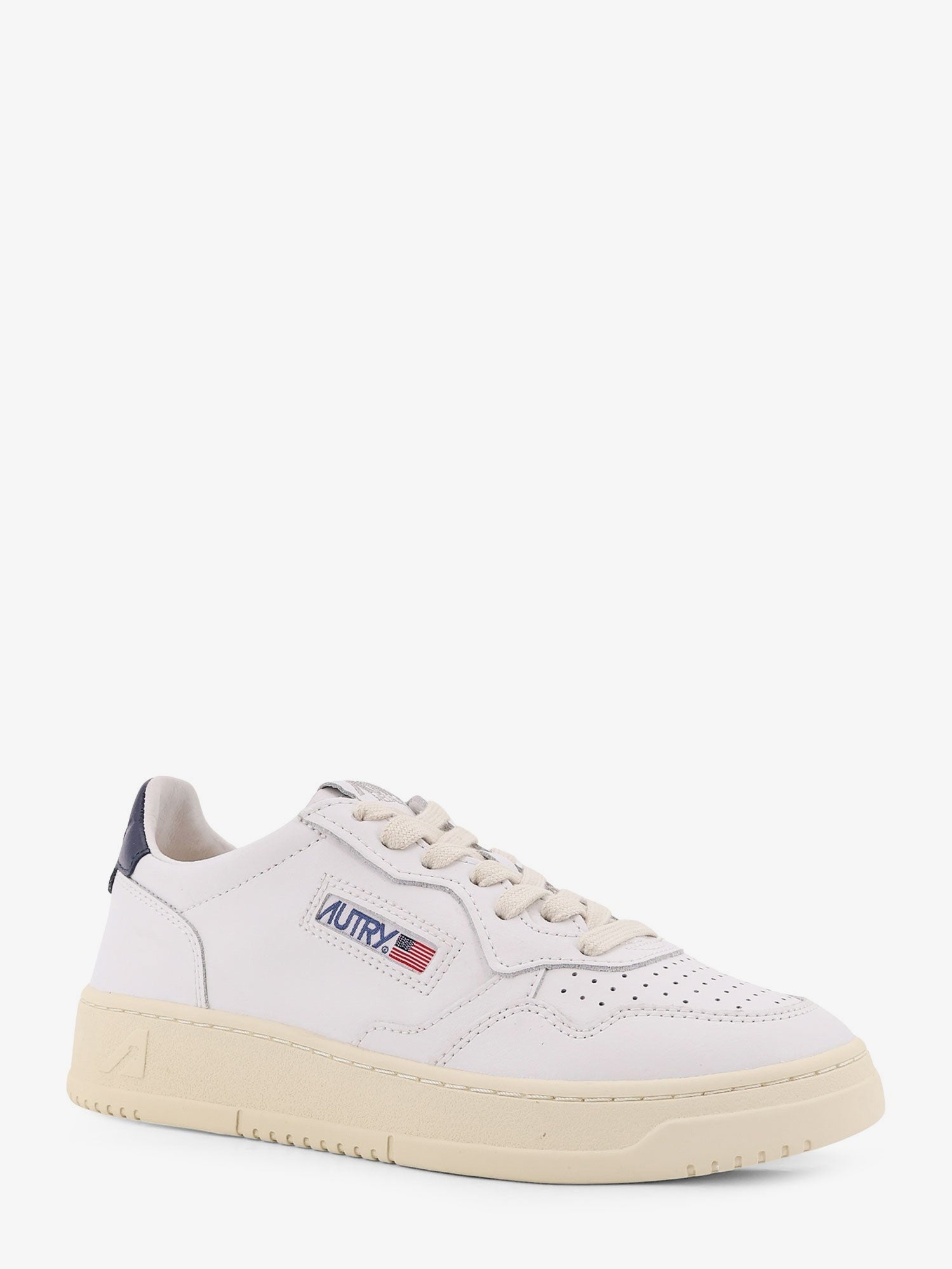 AUTRY Women's Medalist Leather Sneakers White