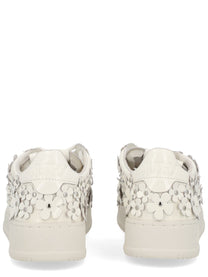 Autry Women's Medalist Low Blooming Sneaker White AUTRY