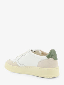 AUTRY Women's Medalist Low Leather Sneakers White