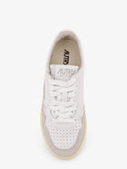 AUTRY Women's Medalist Low Leather Sneakers White, view 5