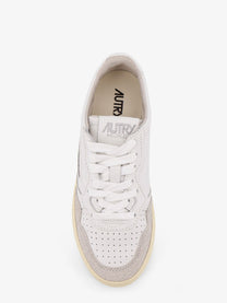 AUTRY Women's Medalist Low Leather Sneakers White
