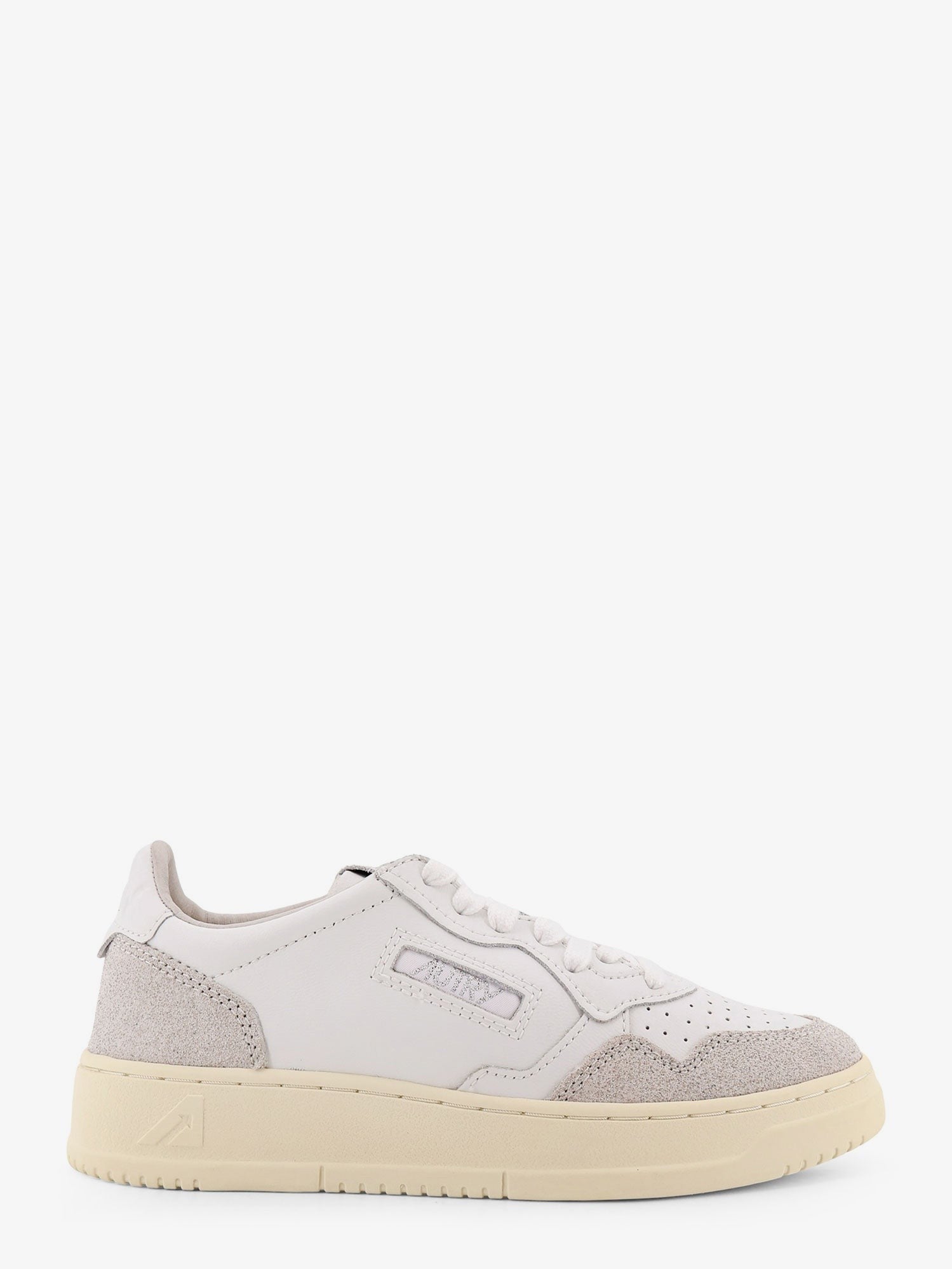 AUTRY Women's Medalist Low Leather Sneakers White