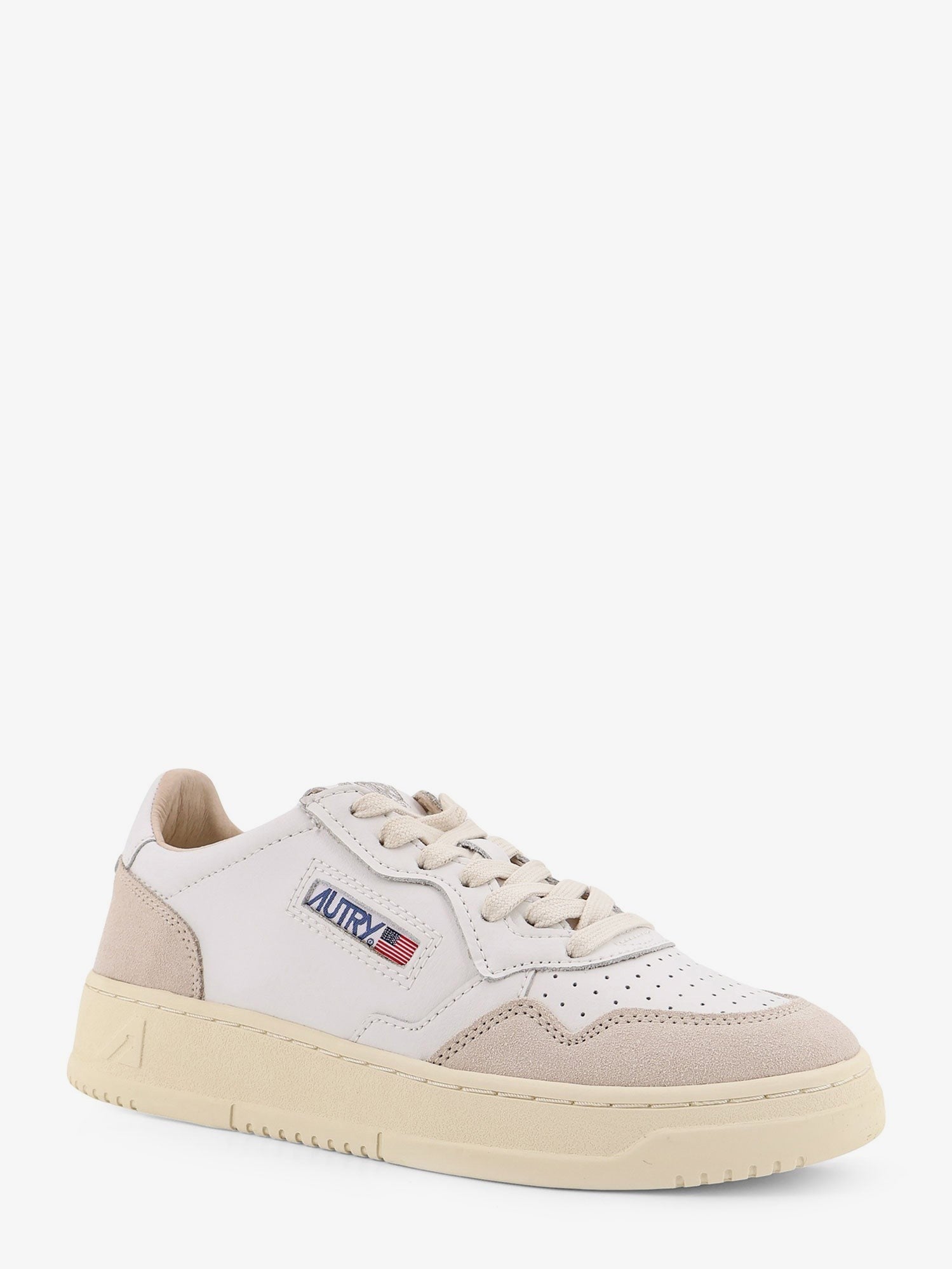 AUTRY Women's Medalist Low Leather Sneakers White