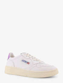 AUTRY Women's Medalist Low Leather Sneakers White